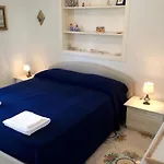 Claudio\'S Place - Modern 3 Bedrooms Apartment With Terrace- Ischia Centro