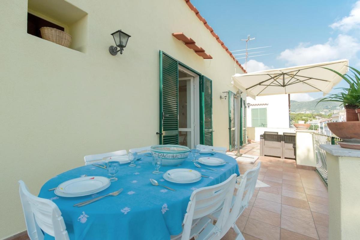 Appartamento Claudio's Place - Modern 3 Bedrooms With Terrace- Centro Ischia