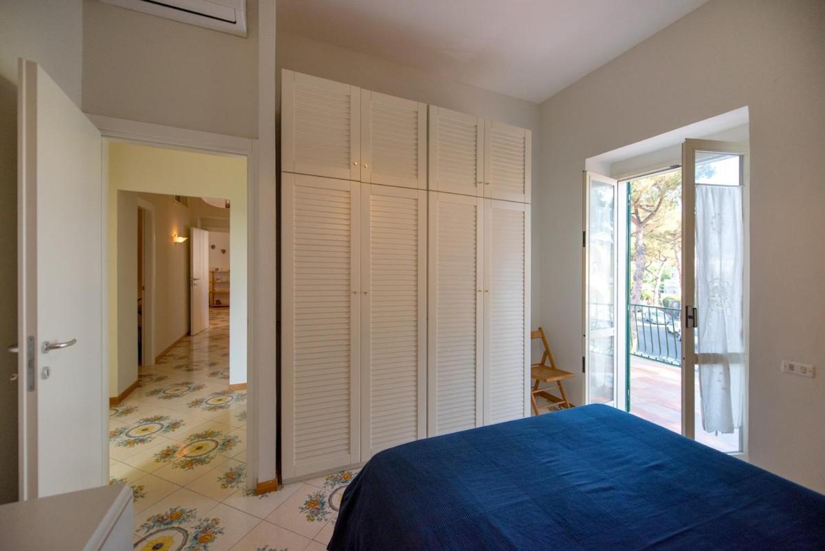 Appartamento Claudio's Place - Modern 3 Bedrooms With Terrace- Centro