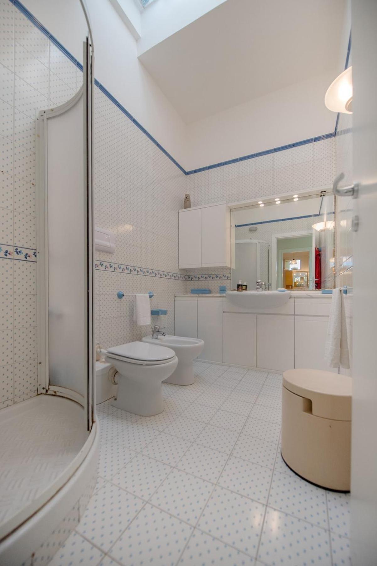 Appartamento Claudio's Place - Modern 3 Bedrooms With Terrace- Centro Ischia